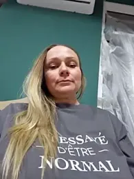 Bondgirl_013 stripchat stream image