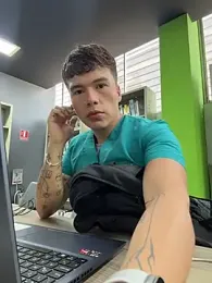 Logan_smith1 stripchat stream image