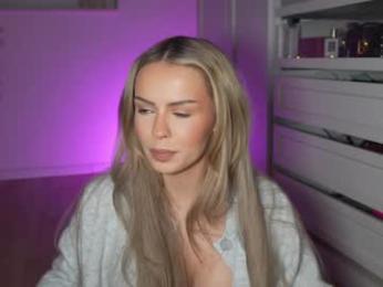 hotbella_ chaturbate stream image