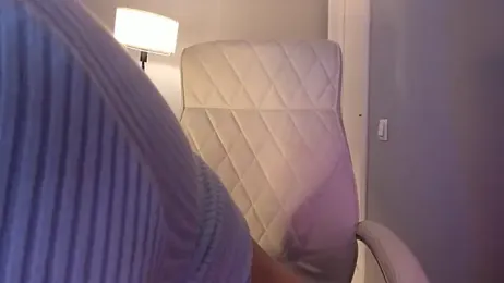 akura011 stripchat stream image