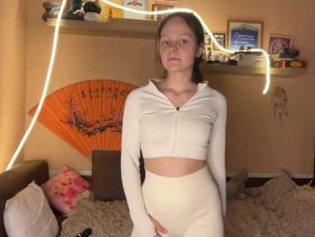 hermina-iloveyou bongacams stream image