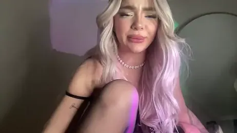 petitebeauty stripchat stream image