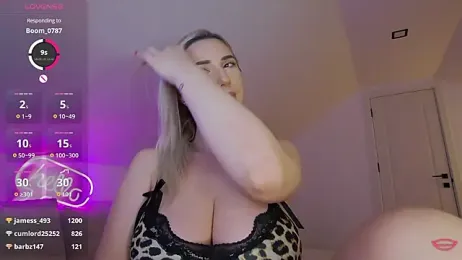 KhloeK stripchat stream image