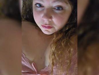 FLUFFY_BEAUTY bongacams stream image