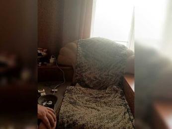 family2020 bongacams stream image