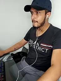 mosmar_20 stripchat stream image