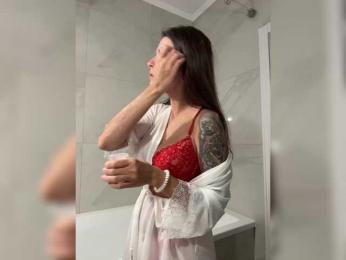 Oops_kiraa bongacams stream image