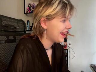 Odelyna Curless flirt4free stream image, 24.04.2026 07:00