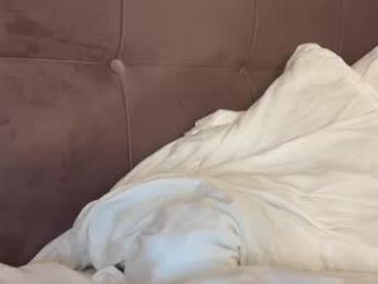 angel_isia chaturbate stream image, 04.05.2026 23:40