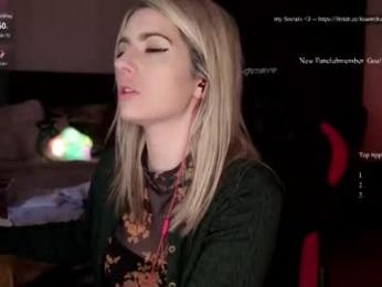 kimilee22 chaturbate stream image, 04.06.2026 14:30