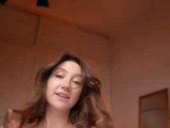 mia_dynasty chaturbate stream image, 05.08.2026 22:20