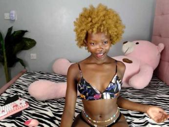 LunaDarlin bongacams stream image, 28.08.2026 14:10