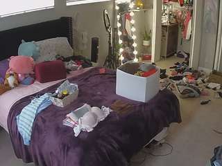 voyeurcam-house-charleys-room camsoda stream image, 04.09.2026 16:00
