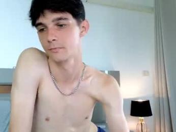 aaron_bang chaturbate stream image, 02.10.2026 06:00