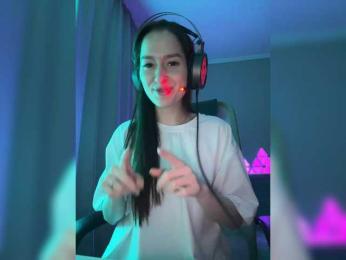 whiteTEA bongacams stream image