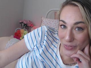 Zoey Evans flirt4free stream image