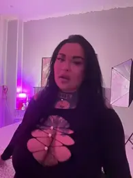 _MelinaCurves_ stripchat stream image