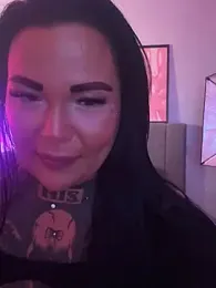 _MelinaCurves_ stripchat stream image