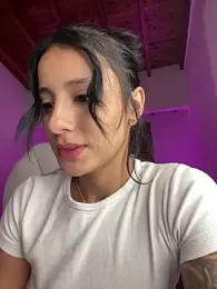 Ale_Lewis stripchat stream image