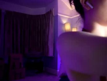 littlee33 chaturbate stream image, 14.04.2025 20:20