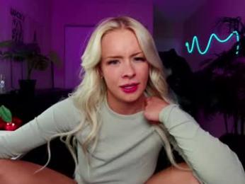 oliviaowens chaturbate stream image, 16.04.2025 04:00