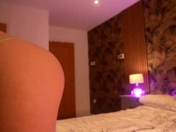 littlee33 chaturbate stream image, 22.04.2025 20:20