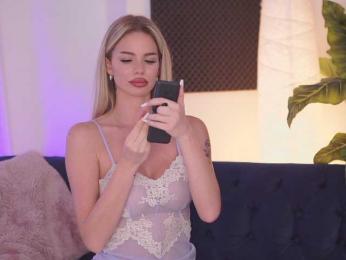 NicoleSarahX bongacams stream image