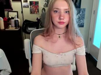 eve003300 chaturbate stream image, 24.04.2025 22:20