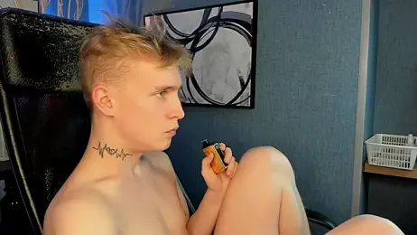 AlexxSweet stripchat stream image