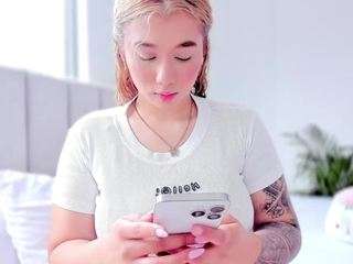 foxy-boobs camsoda stream image